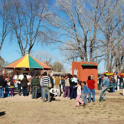 Cacharí: el pueblo festejó el Día de la Madre en el Camping Municipal