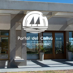 Hotel Portal del Callvú